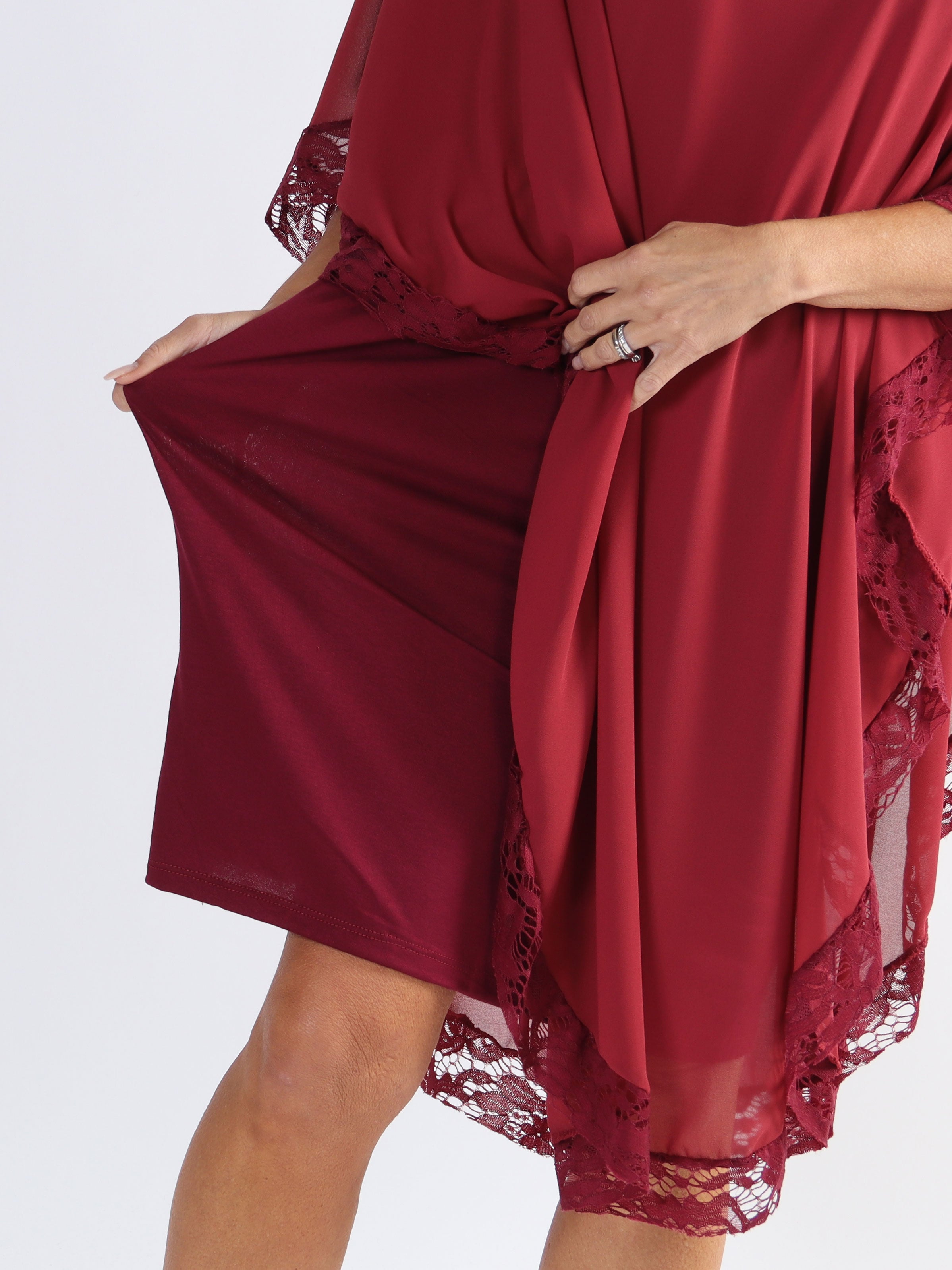 Kenya Edge - Plus size tunikakjole med chiffonlag og blondekant